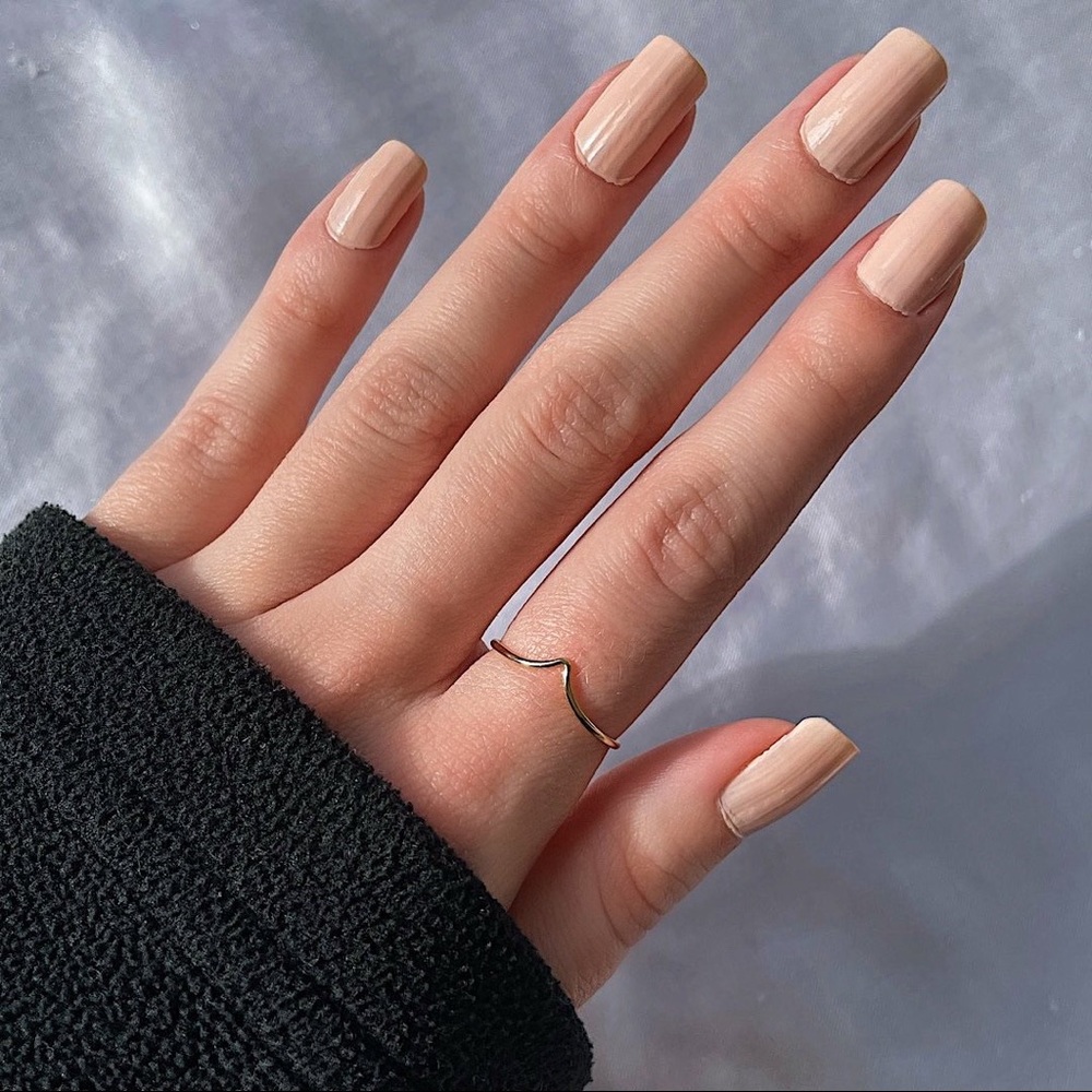 14K Gold Filled Chevron Ring - Picture 3 of 3